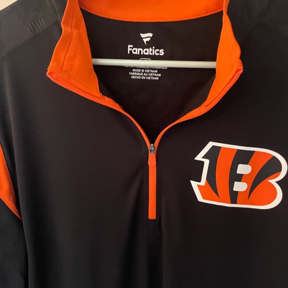 Cincinnati Bengals Fanatics Zip Up Size Large NWOT - Picture 3 of 5